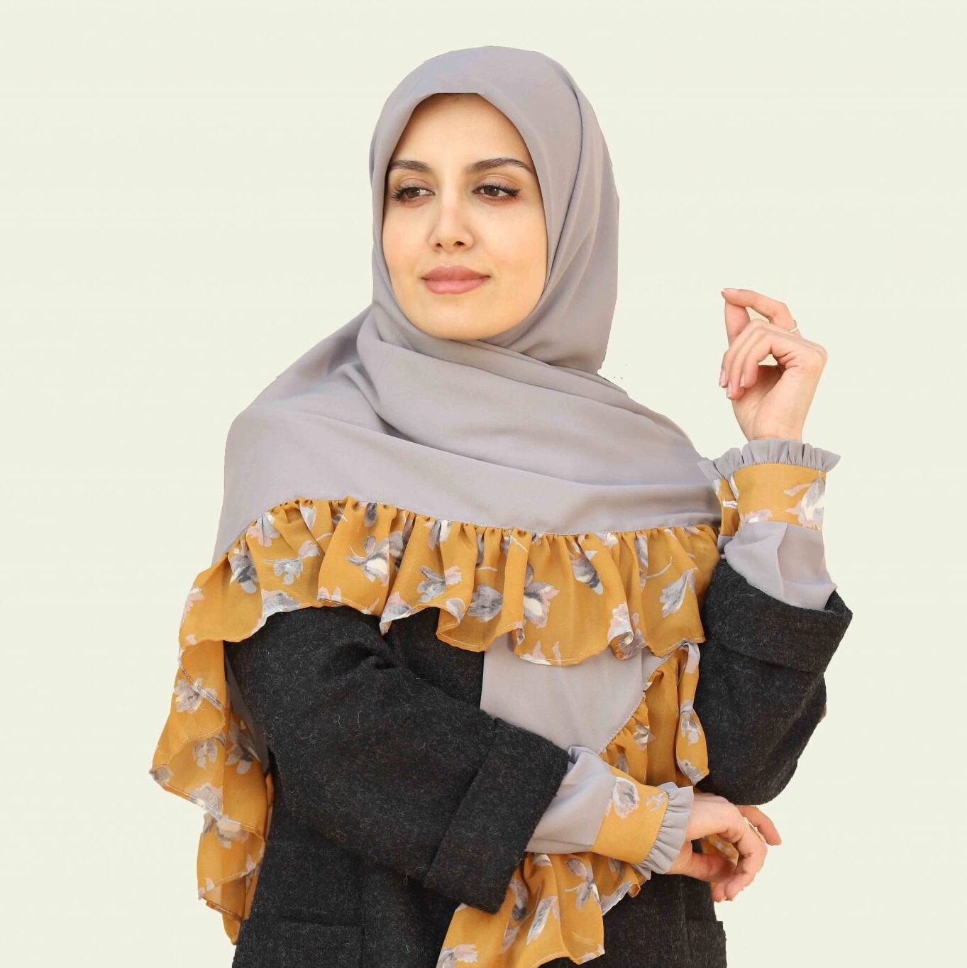 حجاب و عفاف رنگی